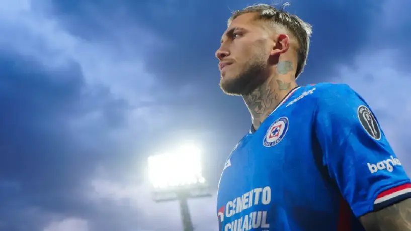 Nicolás Larcamón sobre la posible salida de Piovi al Inter Miami: "espero sea la última"