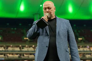 ¿El Perro vuelve a la TV? Enrique Bermúdez manda enigmático mensaje