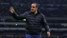 ¡Aún tiene la magia! Así fue el golazo de Cuauhtémoc Blanco en el Clásico de Leyendas