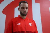 ¡De regreso a Europa! Pau López dejará a Toluca para fichar con equipo español