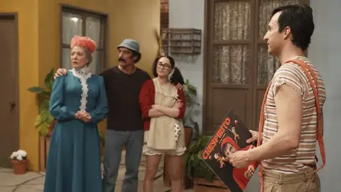 Chespirito era de Chivas; serie revela que Televisa lo hizo americanista