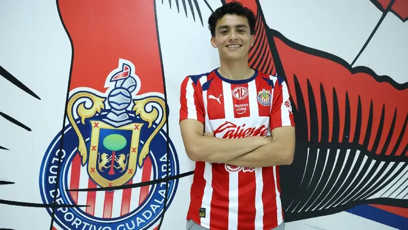 Richard Ledezma en su presentación con Chivas: ‘Siempre quise portar esta playera’