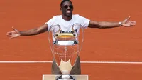 ¡La orejona desfila por Francia! Dembelé llevó el trofeo de Champions League a Roland Garros