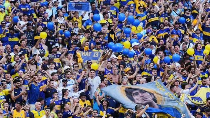 ¡Lamentable! Conato de bronca tras término del partido de Boca
