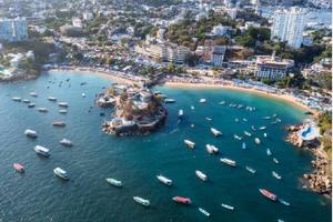 Cofepris detecta cuatro playas de Acapulco NO aptas para bañistas en pleno verano