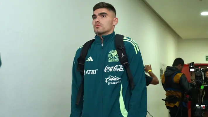 ¿Rechazo a América? Johan Vásquez titubea al firmar camiseta de las Águilas