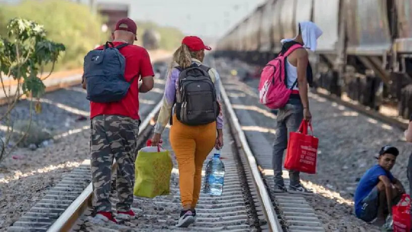 Aumento del salario mínimo y nacionalidad a hijos de migrantes en esta ciudad de EE.UU.