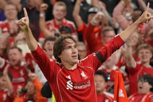 ¡Llegó el campeón! Liverpool derrota a Bournemouth en el primer gran partido de Premier League