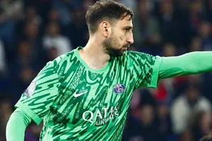 Manchester United busca el fichaje de Donnarumma que sigue con futuro incierto en el PSG
