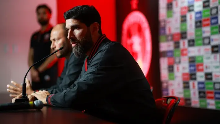 Loco Abreu sobre papel de Gilberto Mora en Xolos: 'Son él y 10 más'