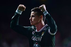 Chivas, con polémica, pierde ante León en el debut de Gabriel Milito en la Liga MX