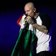 Residente vuelve al Zócalo con lírica afilada y mensaje de lucha