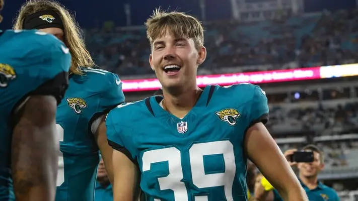 Cam Little 'amenaza' con romper el récord de Justin Tucker tras gol de campo de 70 yardas