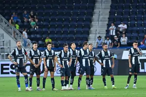 Afición de Rayados de Monterrey 'abandona' a su equipo en Leagues Cup