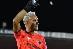 'Estamos decepcionados': Newell's quiso retener a Keylor Navas hasta diciembre; él se negó