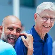 Arsène Wenger visita a Manchester City en su concentración de Mundial de Clubes