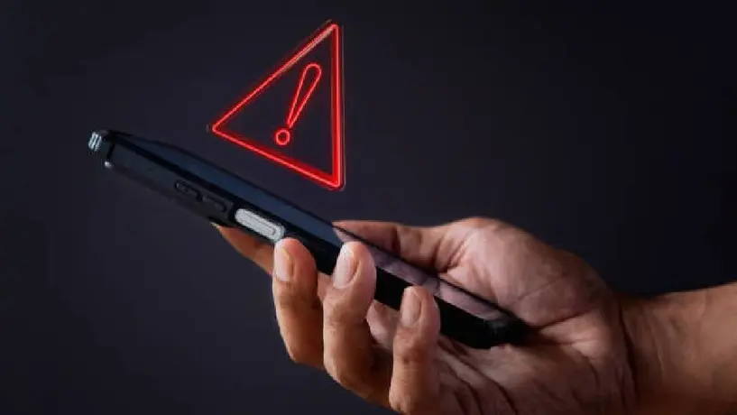 Estos códigos te ayudarán a saber si espían tu celular