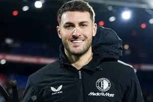 Santiago Giménez se despedirá oficialmente de Feyenoord en duelo amistoso