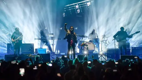Zoé sorprende a sus fans: así puedes escuchar antes su nueva canción “Campo de fuerza” en CDMX