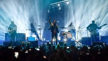 Zoé sorprende a sus fans: así puedes escuchar antes su nueva canción “Campo de fuerza” en CDMX