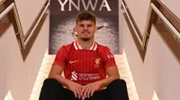 Milos Kerkez es nuevo jugador de Liverpool, procedente de Bournemouth