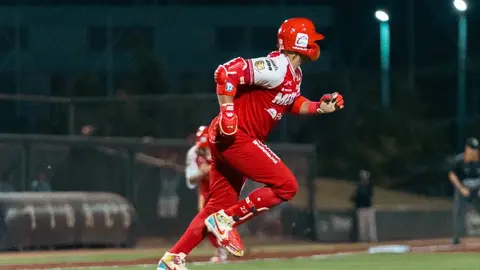 Diablos Rojos del México firman victoria sobre Tigres de Quintana Roo con blanqueada incluida