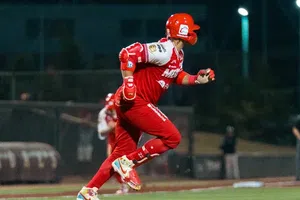 Diablos Rojos del México firman victoria sobre Tigres de Quintana Roo con blanqueada incluida