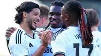 ¡Golazo del Lobo! Raúl Jiménez marcó de tiro libre en pretemporada con Fulham