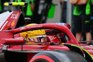 Hamilton recibe sanción de tres puestos en parrilla por impedir a Verstappen en qualy de Mónaco