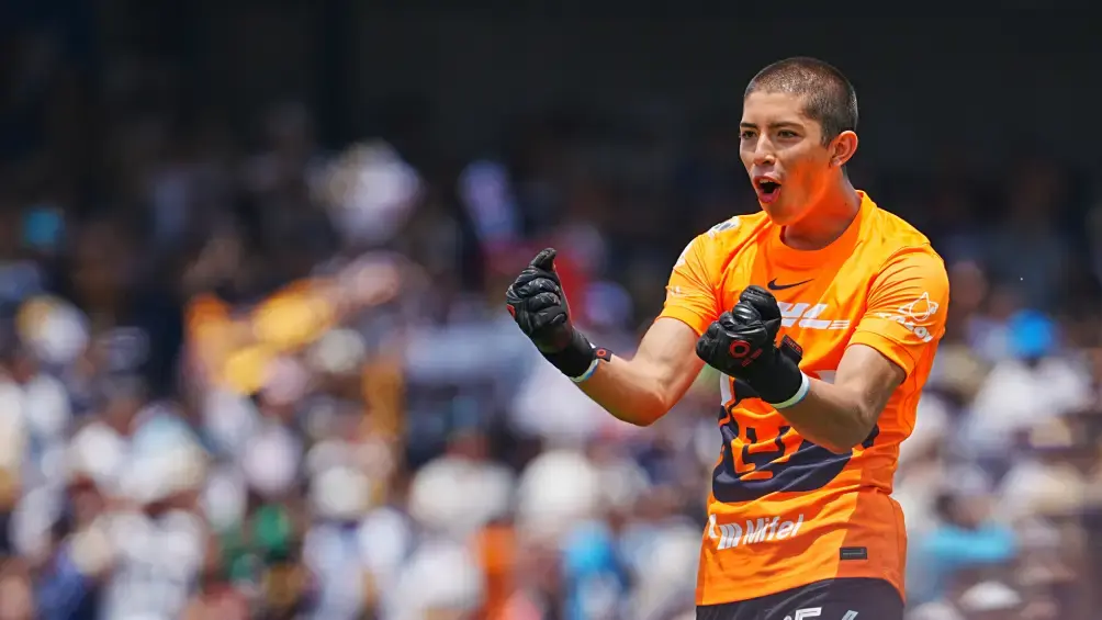 Rodrigo Parra, joven portero de Pumas | IMAGO7