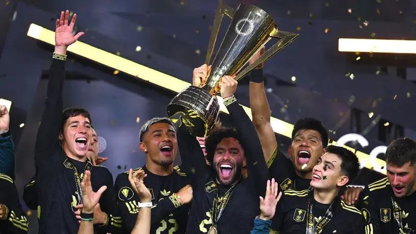 En otras Confederaciones, ¿hay otros equipos tan dominantes como México en la Copa Oro?