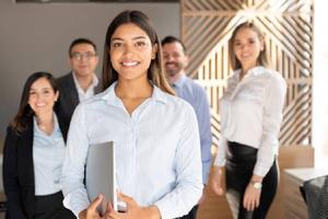 Emplea+: la plataforma que conecta gratis a jóvenes con empleos formales en México