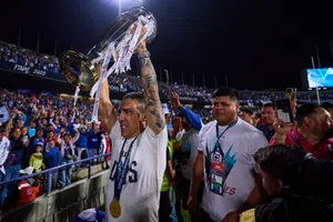 Víctor Velázquez dio los motivos por los cuales no mantuvieron a Vicente Sánchez