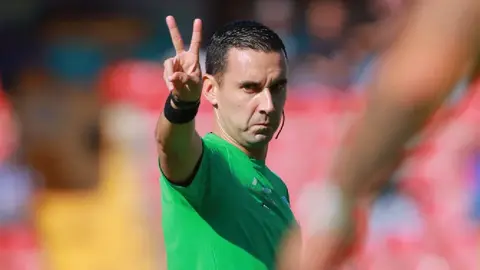 Afición de Boca explota contra César Ramos tras duras sanciones a Herrera y Figal