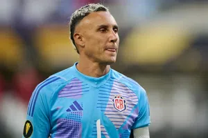 Grandes jugadores ticos que han pasado por la Liga MX