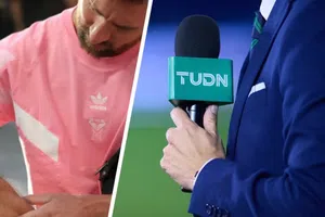 ¡Cumple un sueño! Miembro de TUDN se tatúa autógrafo de Messi