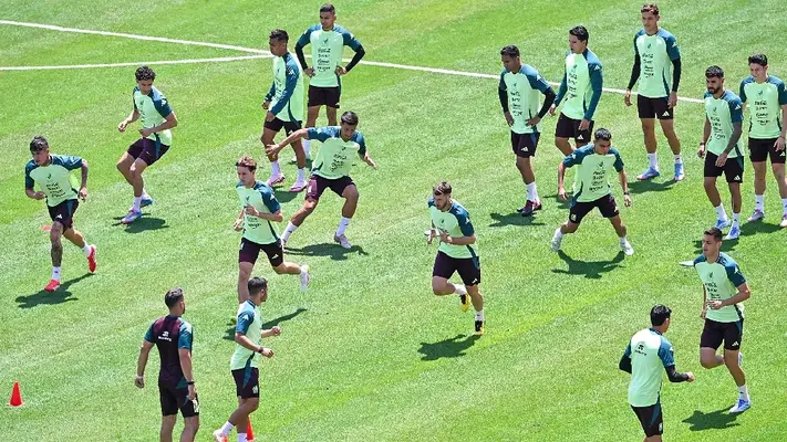 ¡Vitrina de oro! Jugadores quieren llenarle el ojo al 'Vasco' Aguirre para la Copa en casa
