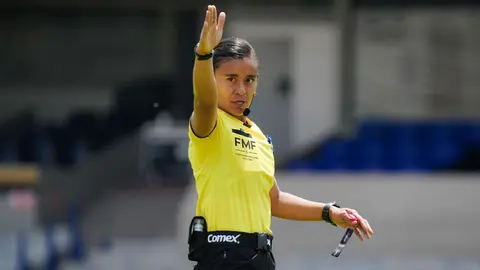 Polémica Arbitral en el Pumas vs América de la Liga MX Femenil