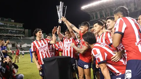 Chicharito 'desprecia' Copa Morelos y lanza promesa: "yo voy a levantar otra al final del torneo"