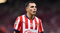 Club Brujas lanza oferta a Chivas por Hugo Camberos