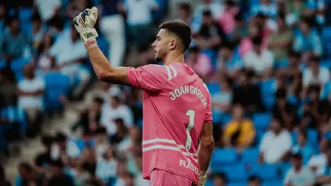 Joan García será nuevo portero de Barcelona procedente del Espanyol, su rival de ciudad