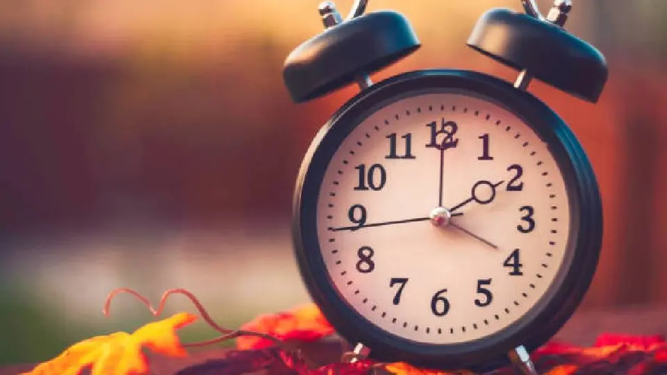 ¿Vuelve el horario de verano? Conoce propuesta para adelantar una hora el reloj