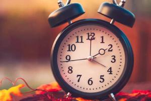 ¿Vuelve el horario de verano? Conoce propuesta para adelantar una hora el reloj