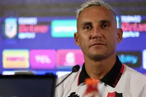 ¡Keylor quiere venir a Pumas! Así marcha la situación de Navas con Newell's