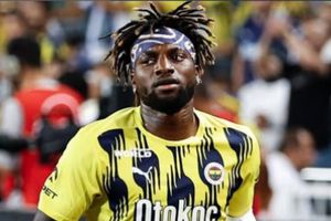 Dembélé confiesa que Saint-Maximin fue una inspiración: 'Un gran regateador'