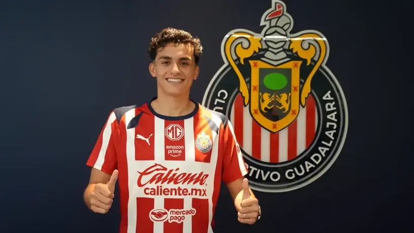 ¡Oficial! Richard Ledezma se convierte en refuerzo de Chivas para el Apertura 2025