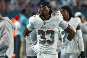 Eli Apple llega a los 49ers para la temporada 2025 de la NFL