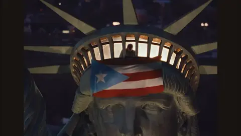 ¿Bad Bunny defiende a los inmigrantes en su nuevo video “NUEVAYoL”?