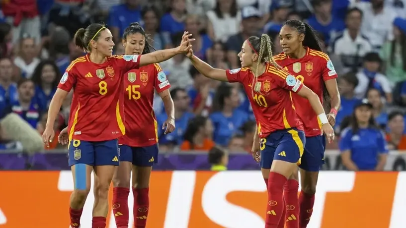 España desplaza a EU y se apodera de la cima en el ranking femenil de FIFA