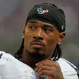 Eagles adquieren a Metchie III de los Texans a cambio de Harrison Bryant